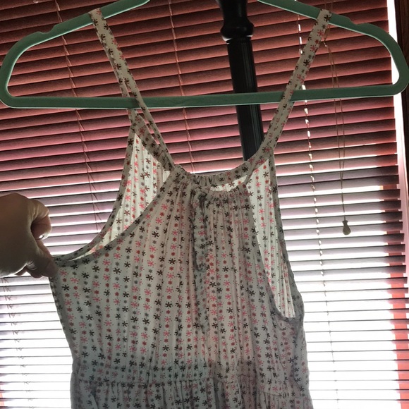 Old Navy Maxi Dress - Picture 3 of 7